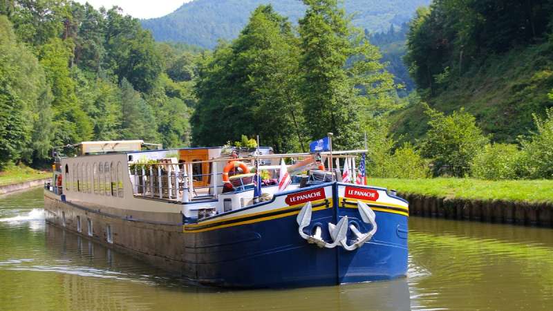 European Waterways, barge, barge holiday, cruise, cruising