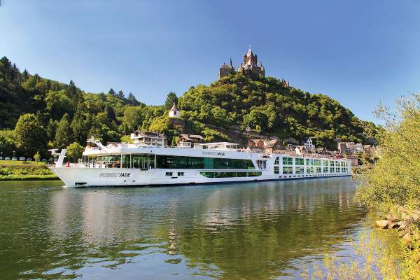 Scenic Jade Reichsburg Castle extended sky
