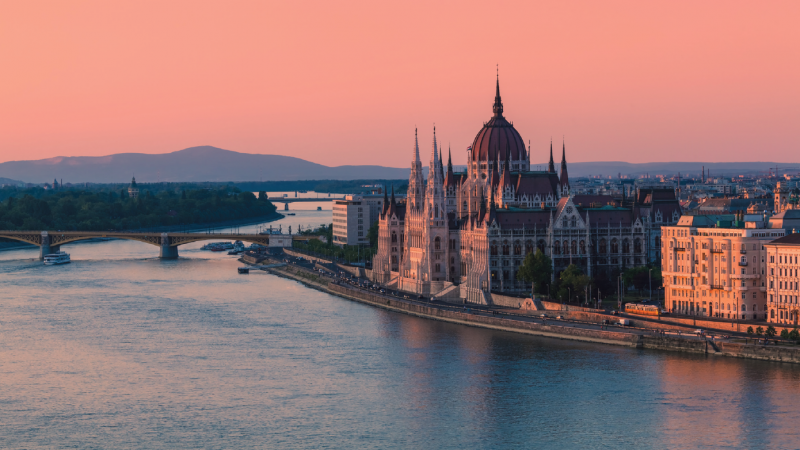 Sunset on the parliament - Budapest