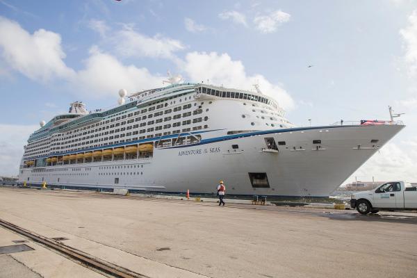 Adventure of the Seas, Royal C
