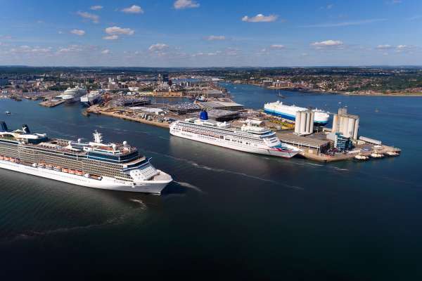 Southampton, cruise, cruising, cruise business