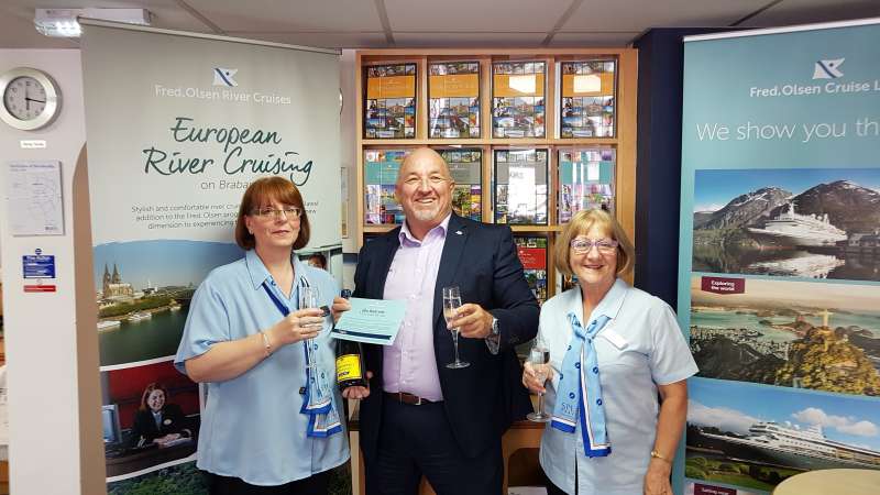 Cruise, Fred. Olsen, travel agents