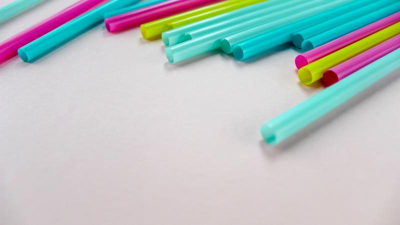 Plastic, plastic straws, single-use plastic, environment, oceans, cruise, cruising, cruise lines, Norwegian Cruise Line Holdings,