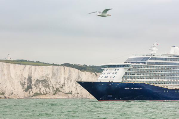 Saga's Spirit of Discovery in Dover, norovirus