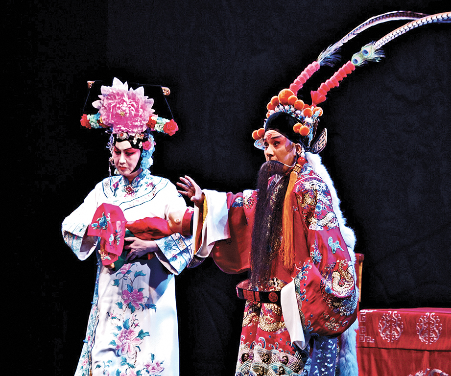 Asia river cruises, Beijing opera