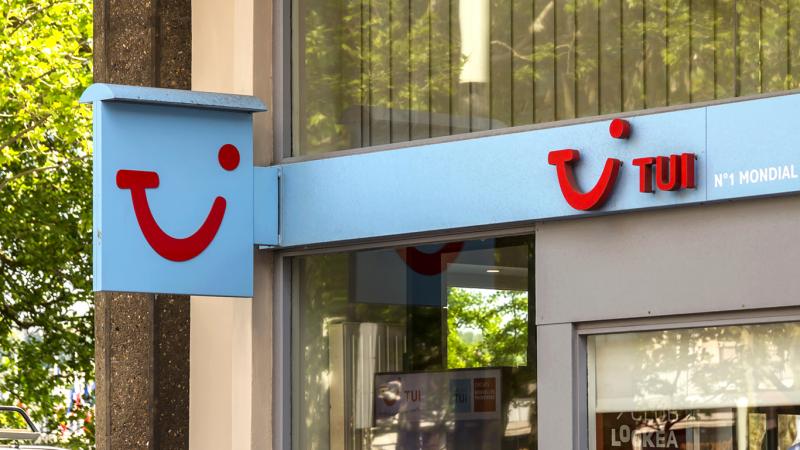 Tui UK coronavirus: furlough staff