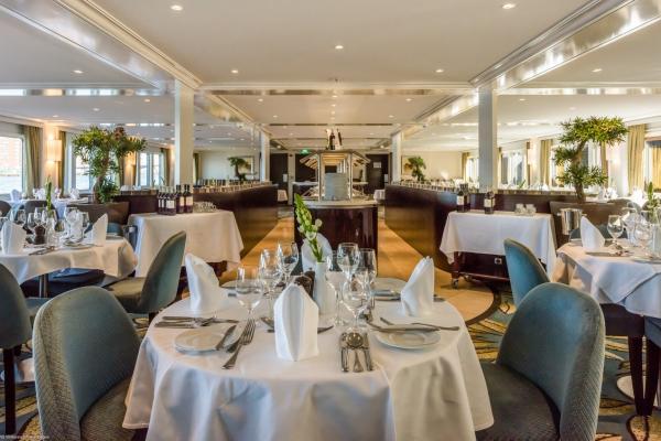 Riviera Travel luxury benefits on European river cruises