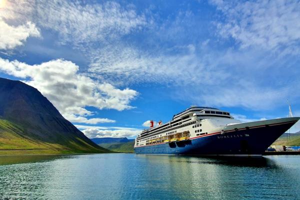Fred Olsen Cruise Lines prizes on Borealis