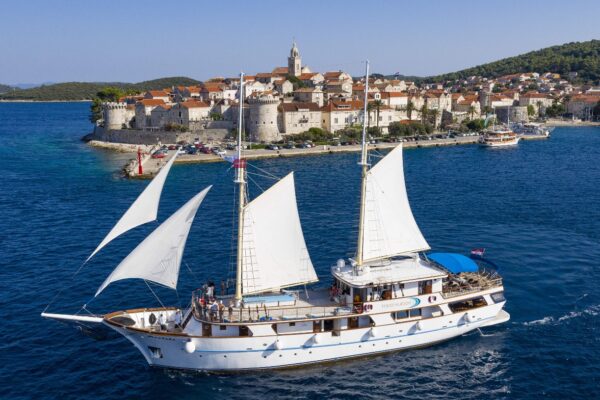 Riviera Travel Dalmatian Coast yacht cruise