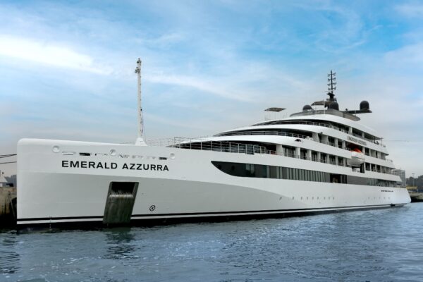 Emerald Azzurra delivered to Emerald Cruises
