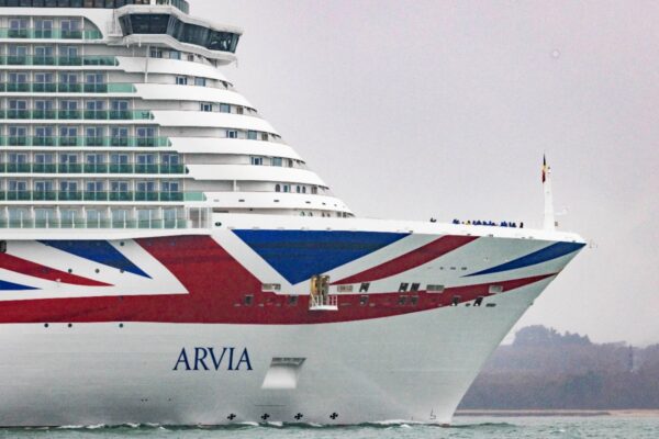P&O Cruises reports multiple record-breaking booking days, Arvia