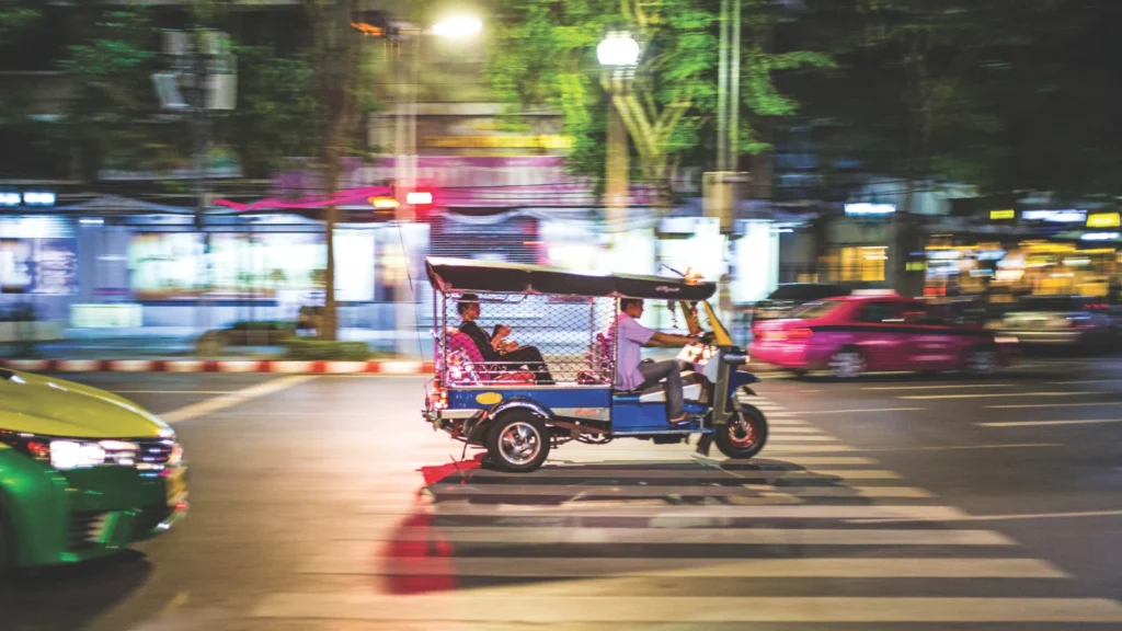 Tuk Tuk Asia river cruise