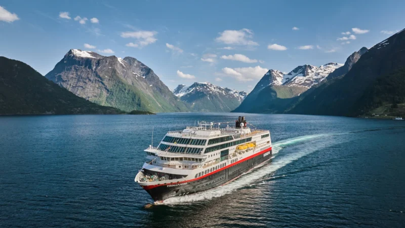 Hurtigruten