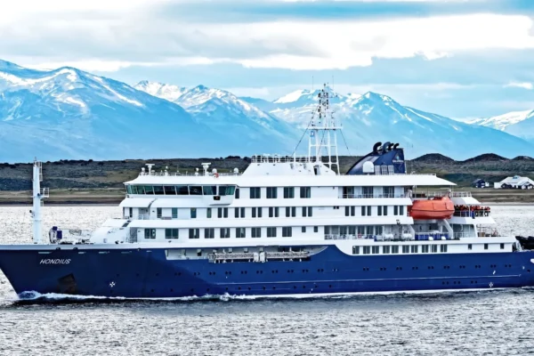 MV Hondius