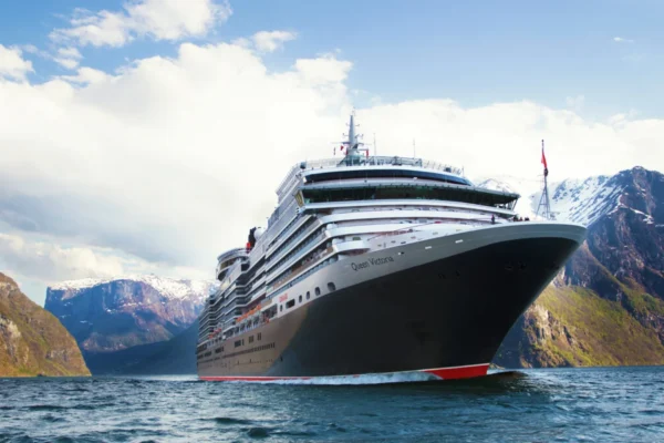 Cunard Queen Victoria