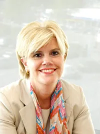 Lynn Narraway