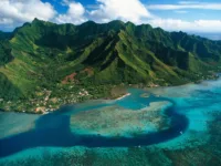 Island-of-Moorea-French-Polynesia