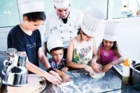 Uniworld-pasta-and-pizza-making-workshop_2