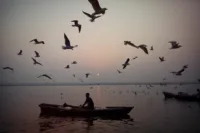 Sunrise-on-the-Ganges